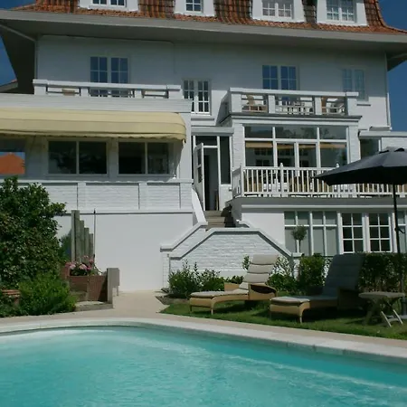 Alizee Hotel Le Coq