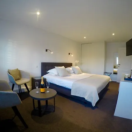 Alizee Hotel Le Coq